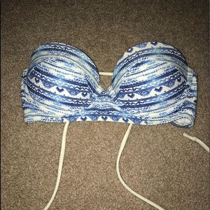 Hollister bikini top
